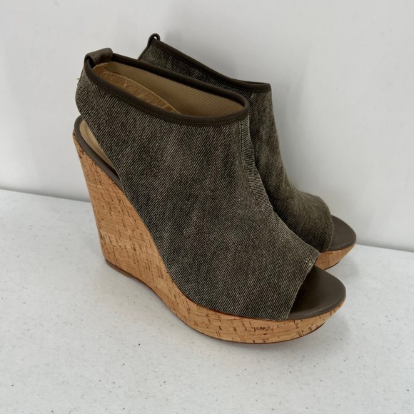 Stuart Weitzman Glove Tan Stretch Wedge Sandals 7.5 Classic Minimalist Peep Toe - Picture 9 of 9